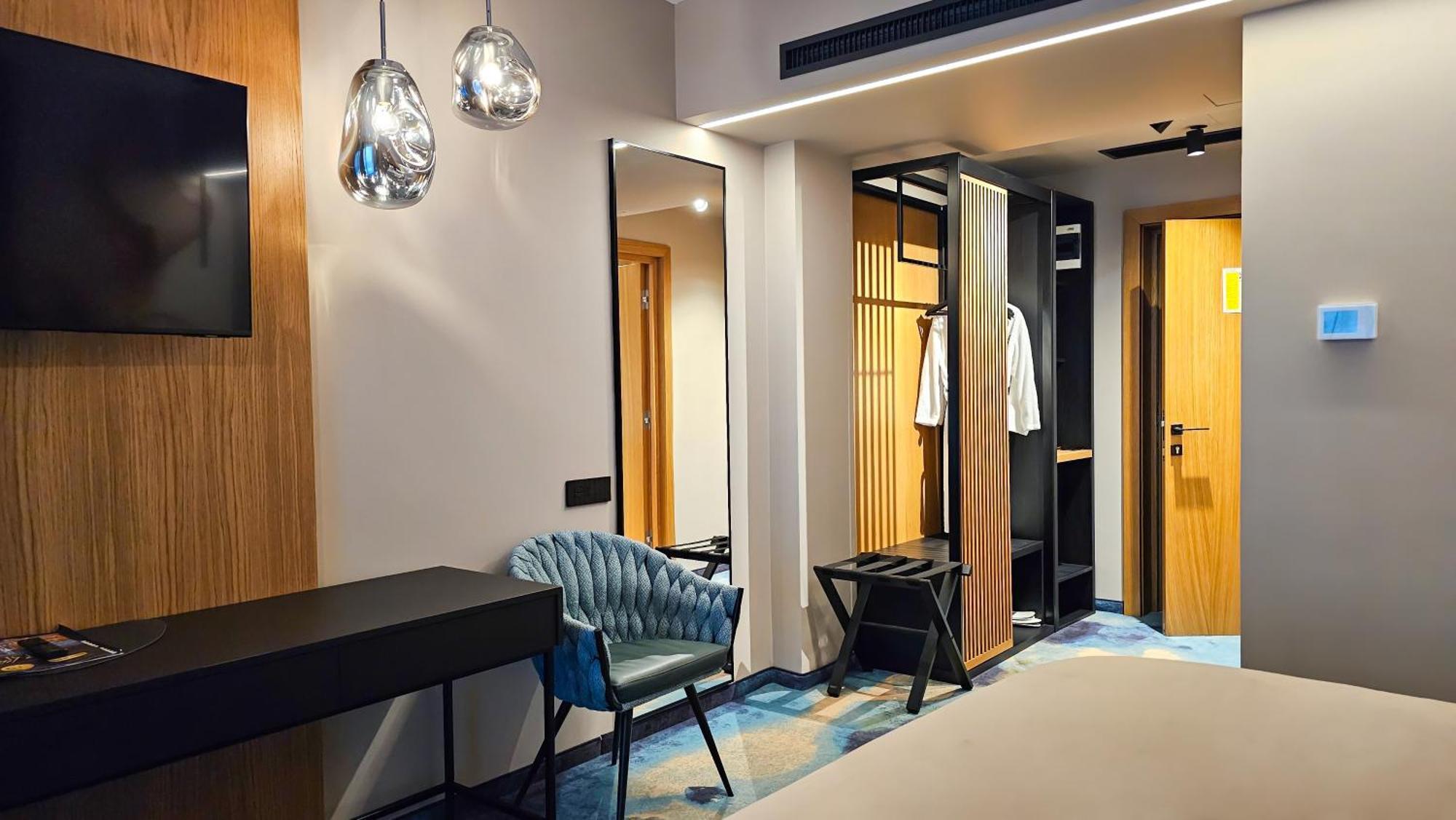Hotel Bucura Călimăneşti Exterior foto