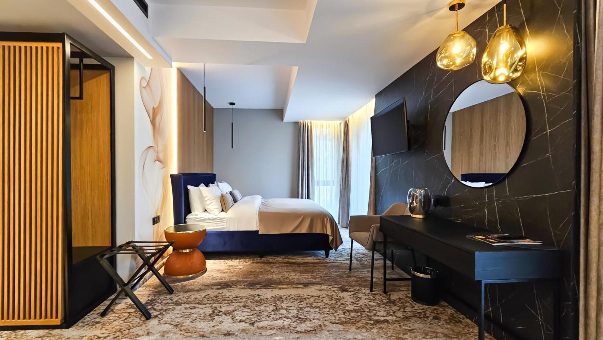 Hotel Bucura Călimăneşti Exterior foto